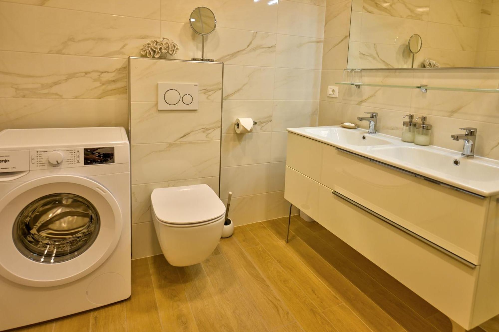 Apartma Bellavista Apartment Izola